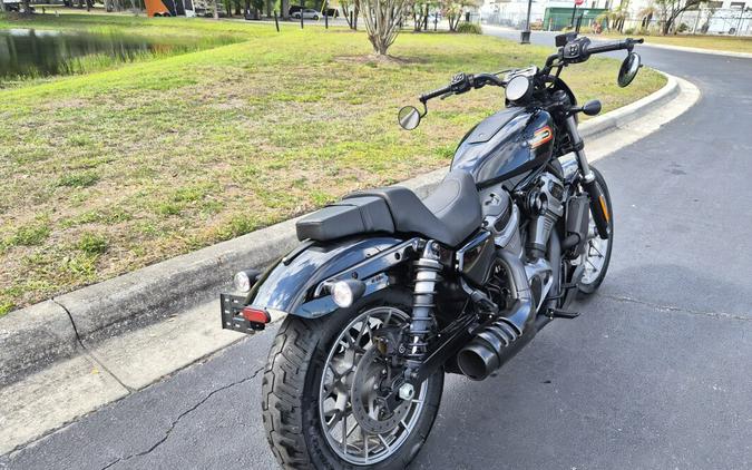 RH975S 2023 Nightster Special