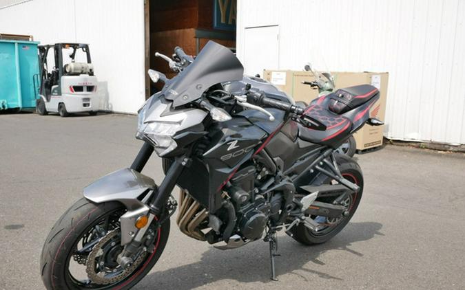 2023 Kawasaki Z900 ABS Metallic Black/Graphite Gray/Flat Black