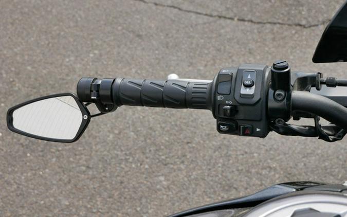 2023 Kawasaki Z900 ABS Metallic Black/Graphite Gray/Flat Black