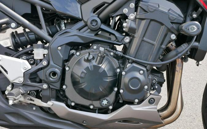 2023 Kawasaki Z900 ABS Metallic Black/Graphite Gray/Flat Black