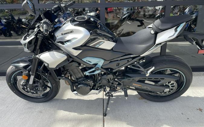 2025 Kawasaki Z900 ABS