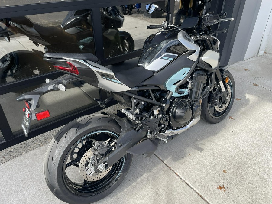 2025 Kawasaki Z900 ABS