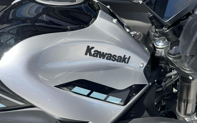 2025 Kawasaki Z900 ABS
