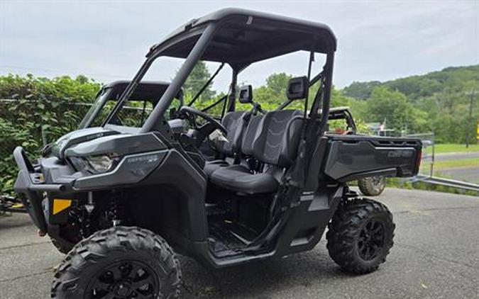 2024 Can-Am Defender XT HD10