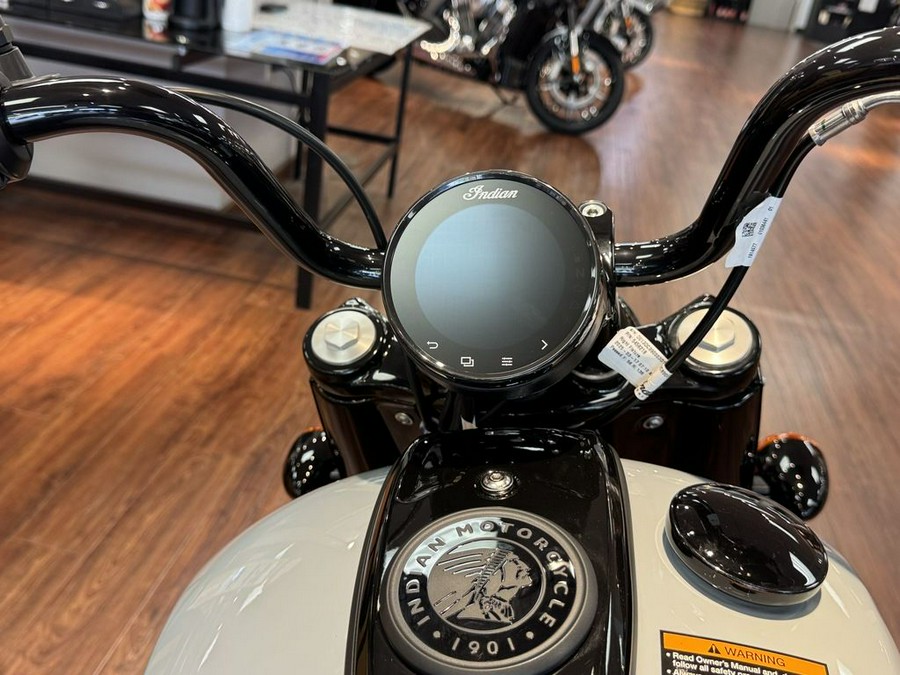 2025 Indian Motorcycle® Chief® Bobber Dark Horse® Storm Gray