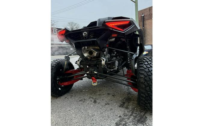 2025 Can-Am Maverick R MAX