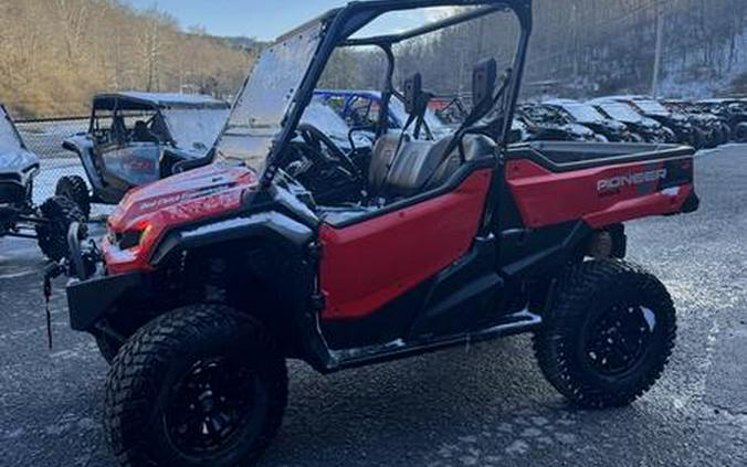 2023 Honda® Pioneer 1000 Deluxe
