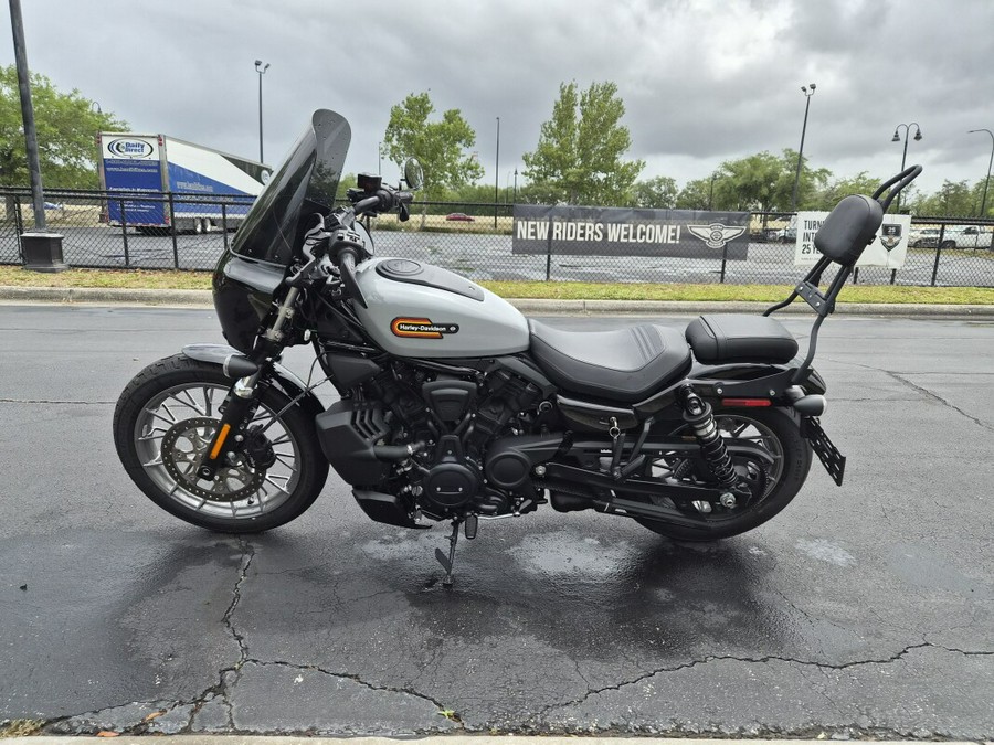 RH975S 2025 Nightster Special