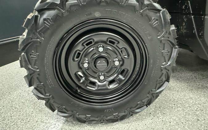 2025 Can-Am Defender HD7