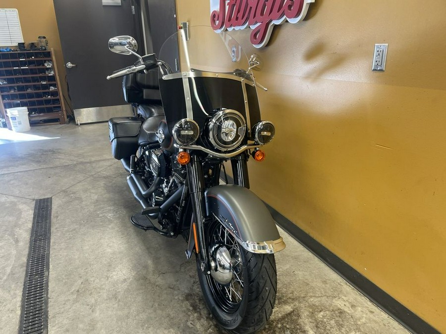 2018 Harley-Davidson® FLHCS - Softail® Heritage Classic 114