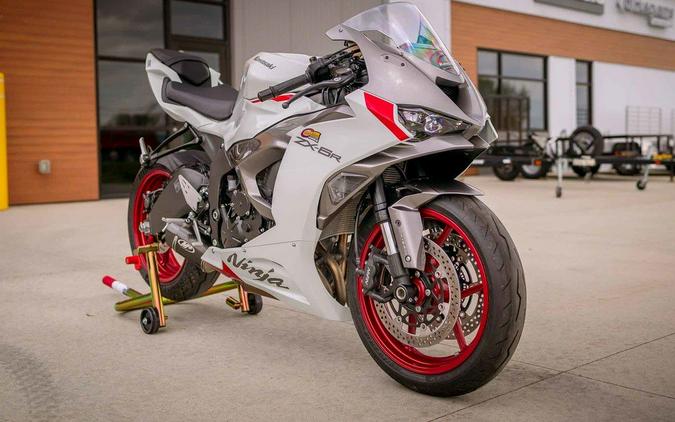 2025 Kawasaki Ninja® ZX™-6R ABS