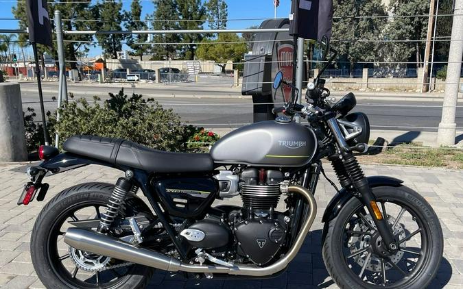 2023 Triumph Speed Twin 900 Matte Silver Ice