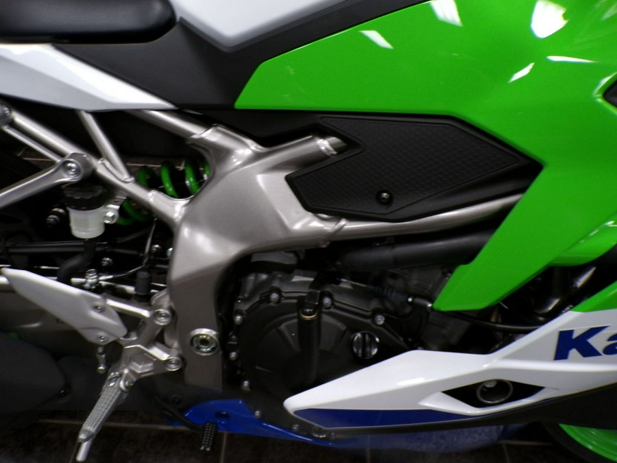 2024 Kawasaki Ninja® ZX™-4RR 40th Anniversary Edition ABS