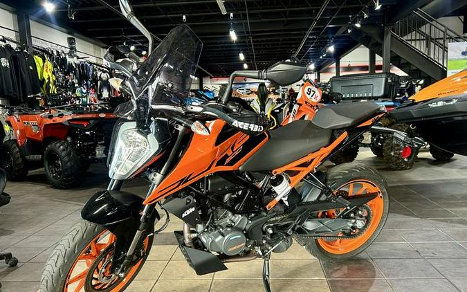 2022 KTM 200 Duke