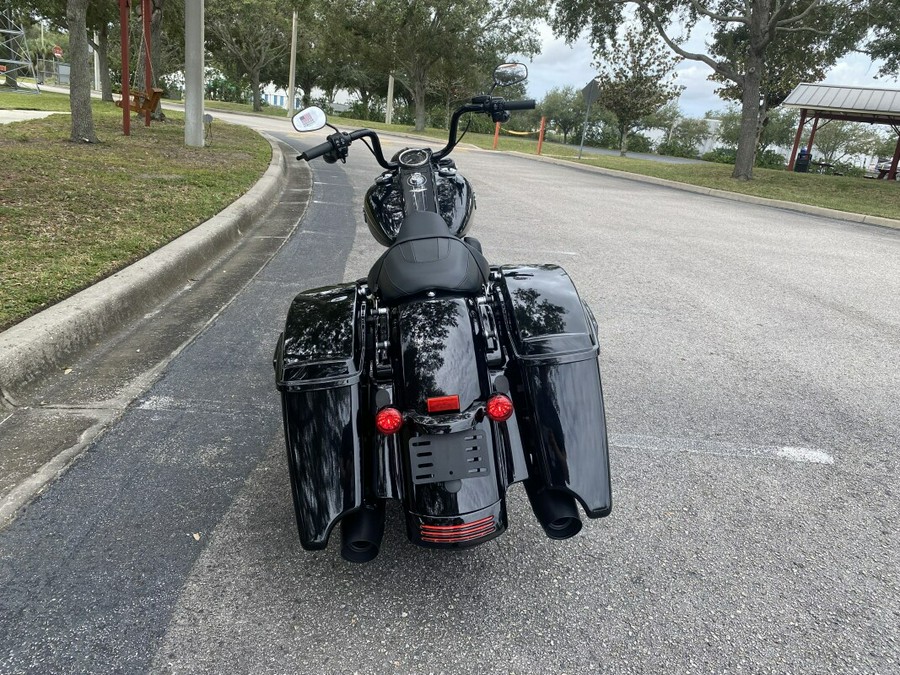 2025 Harley-Davidson® Road King® Special