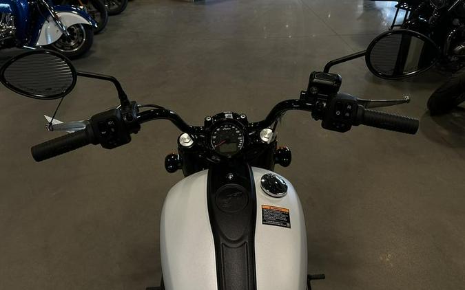 2024 Indian Motorcycle® Chief Bobber ABS Ghost White Metallic Smoke