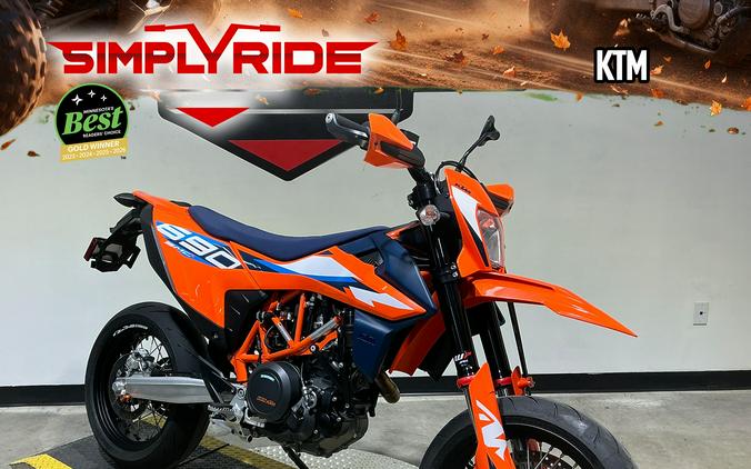 2023 KTM 690 SMC R