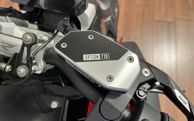 2026 BMW R 1300 R OPTION 719 PACKAGE