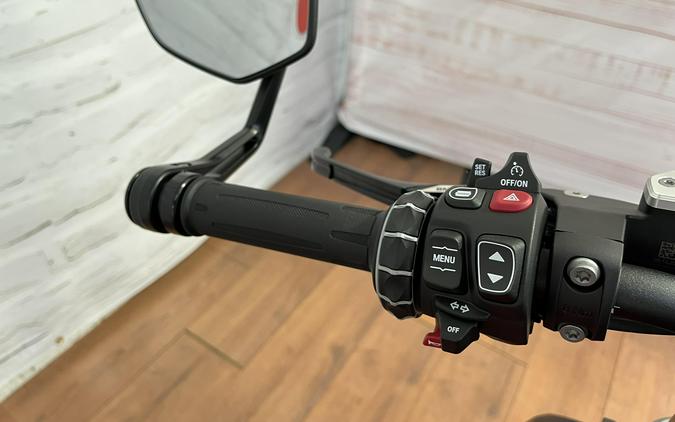 2026 BMW R 1300 R OPTION 719 PACKAGE