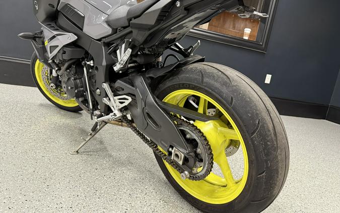 2017 Yamaha Motor Corp., USA FZ-10