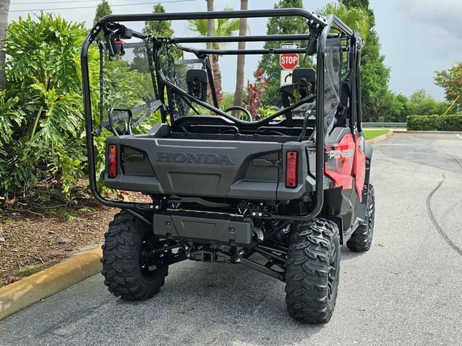 2024 Honda Pioneer 1000-5 Deluxe