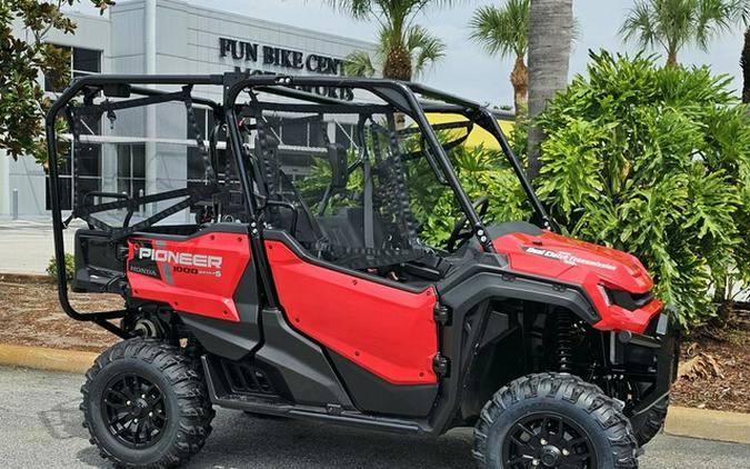 2024 Honda Pioneer 1000-5 Deluxe