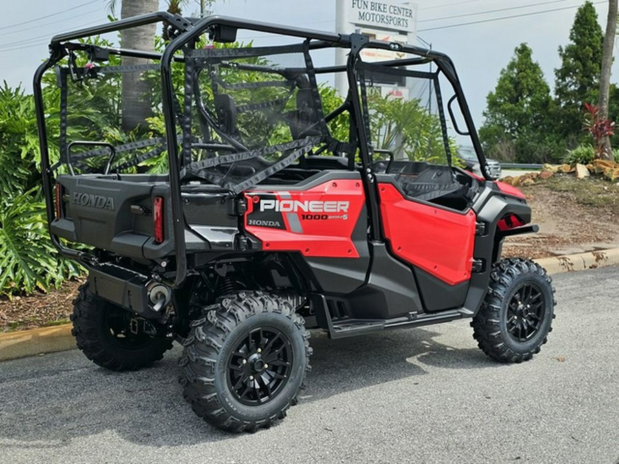 2024 Honda Pioneer 1000-5 Deluxe