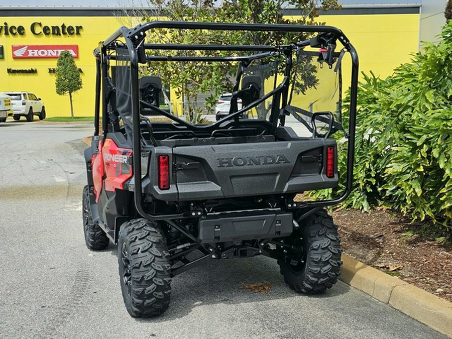 2024 Honda Pioneer 1000-5 Deluxe