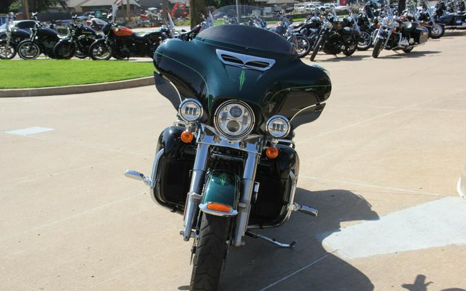 2015 Harley-Davidson Ultra Limited Two-Tone Deep Jade Pearl/Vivid Black