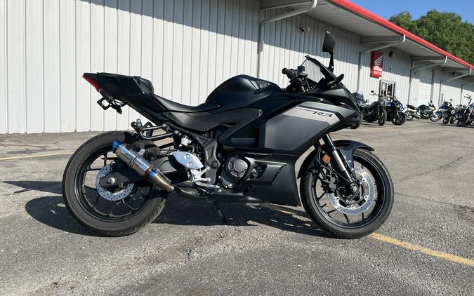 2025 Yamaha YZF R3