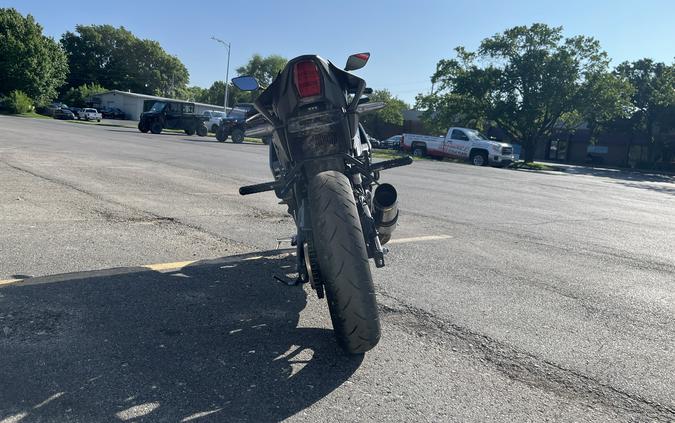 2025 Yamaha YZF R3