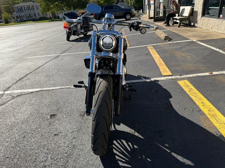 2025 Harley-Davidson Breakout®