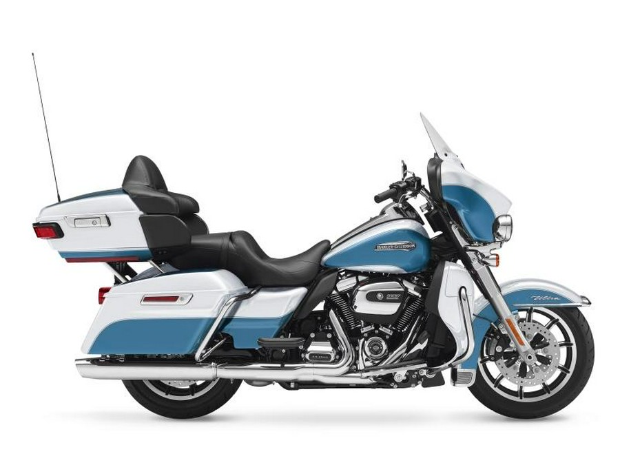 2017 Harley-Davidson® FLHTCU - Electra Glide® Ultra Classic®