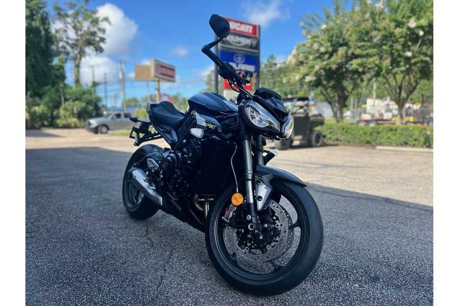 2025 Triumph Street Triple 765 RS