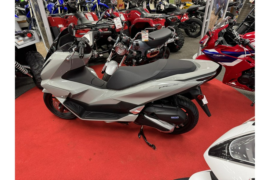 2025 Honda PCX ABS
