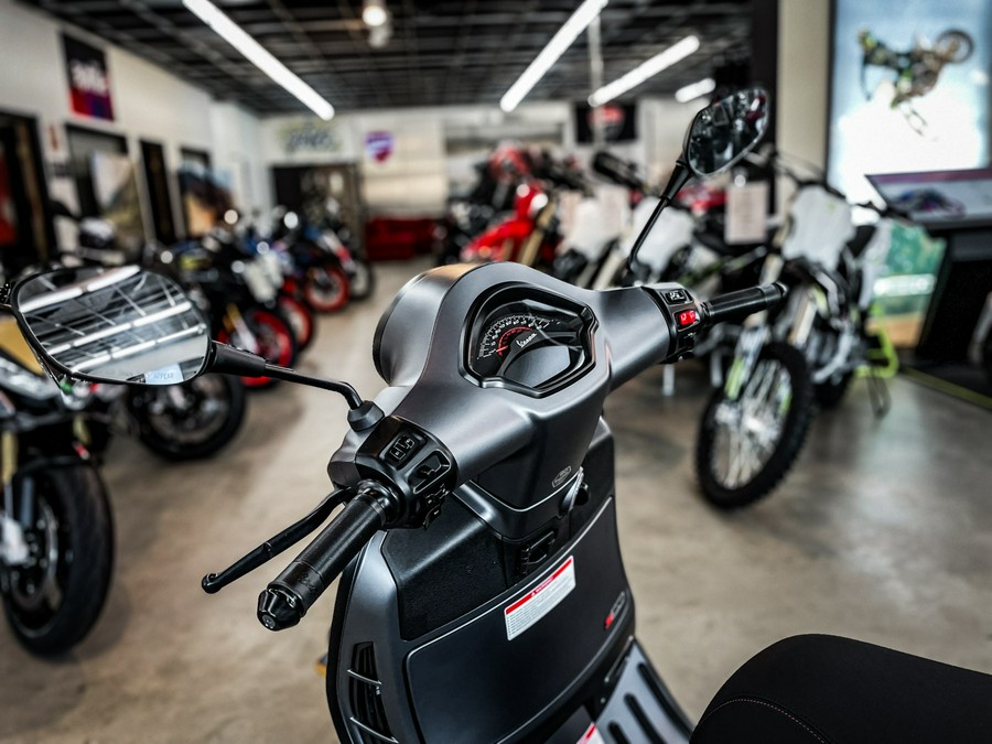 2027 VESPA GTS 310 SUPERSPORT