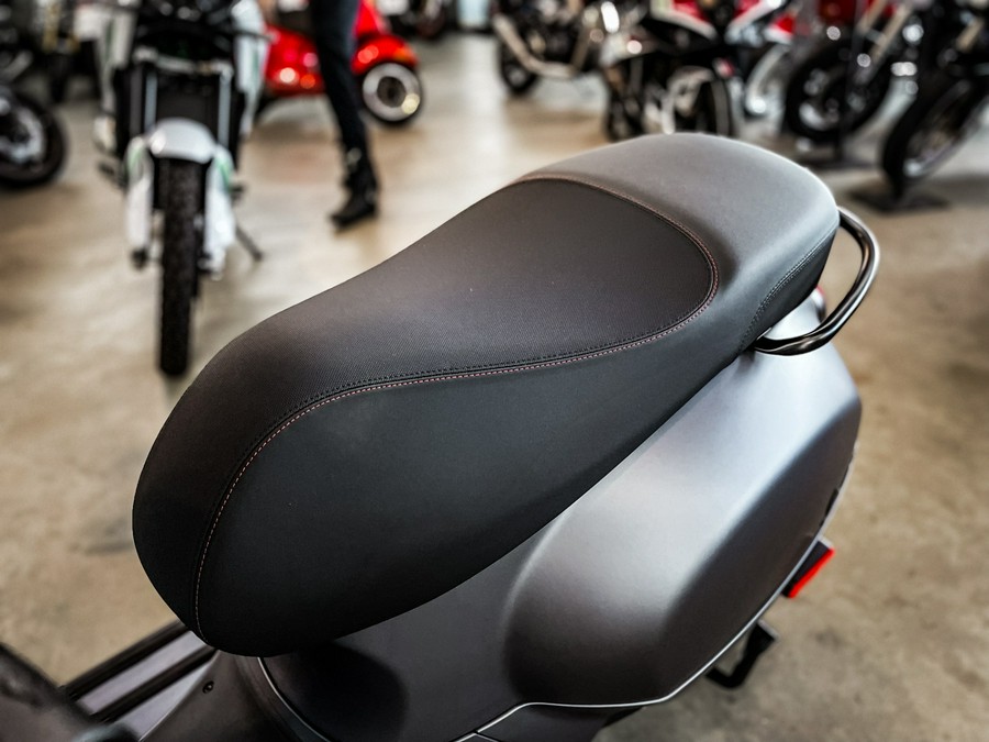 2027 VESPA GTS 310 SUPERSPORT