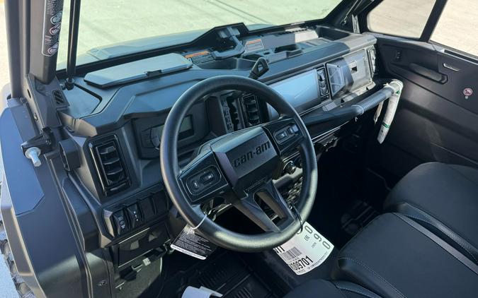 2026 Can-Am Defender Limited HD11