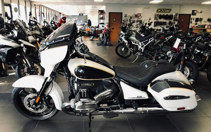 2023 BMW R 18 B 719 Mineral White Metallic