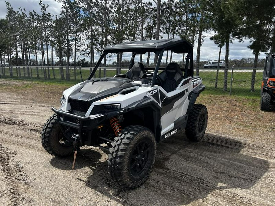 2022 Polaris® General XP 1000 Deluxe Ride Command