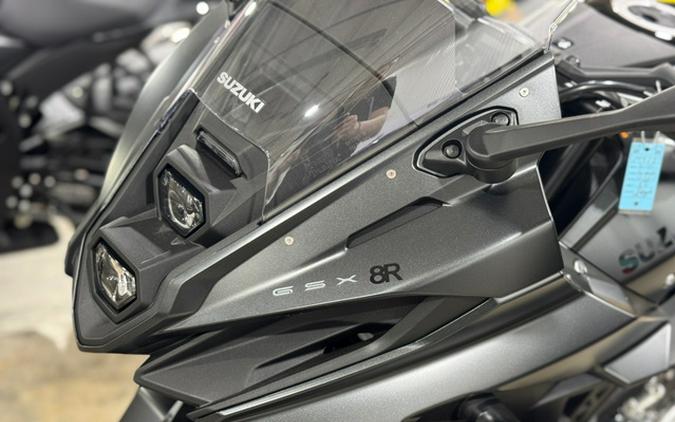 2025 Suzuki GSX 8R