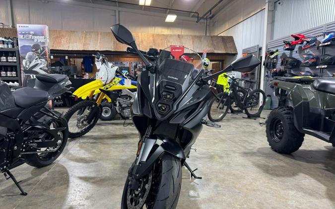 2025 Suzuki GSX 8R