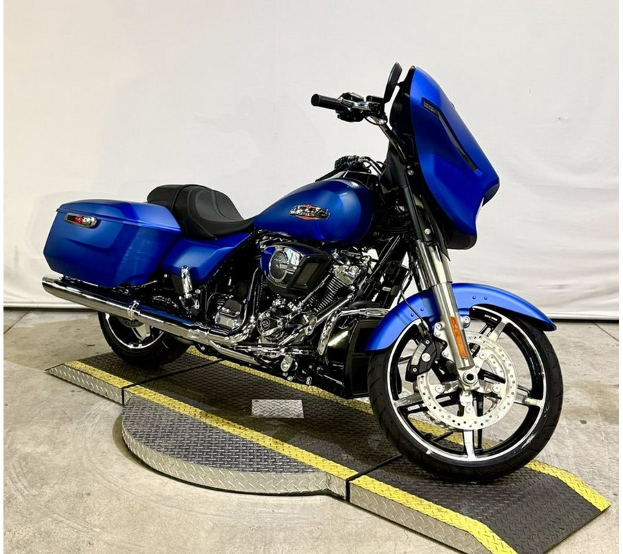 2026 Harley-Davidson® FLHX - Street Glide®
