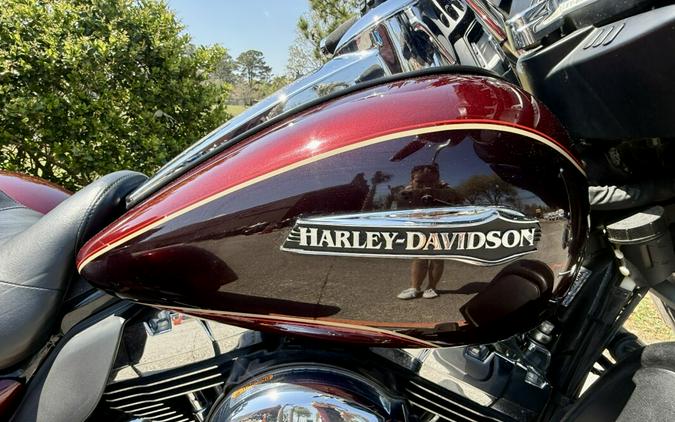 2015 Tri Glide® Ultra FLHTCUTG