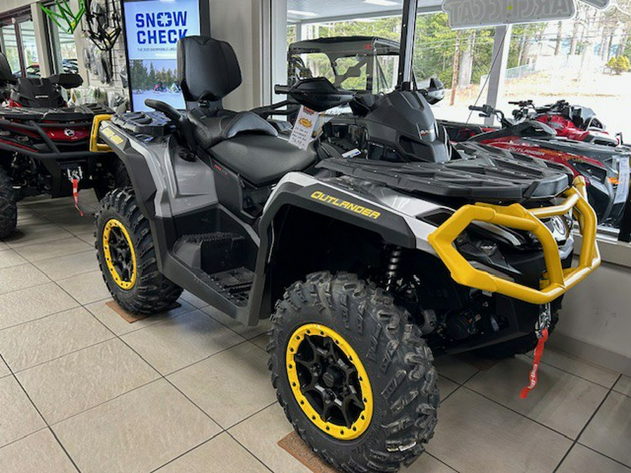 2024 Can-Am Outlander Max XT-P 850 Silver & Yellow