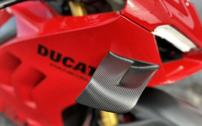 2022 Ducati Panigale V4 S Ducati Red