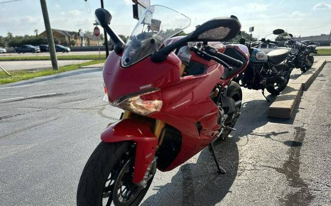 2020 Ducati SuperSport S Red