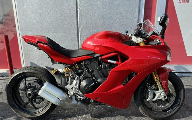 2020 Ducati SuperSport S Red