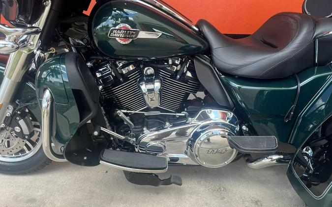 2024 Harley-Davidson® FLHTCUTG - Tri Glide® Ultra