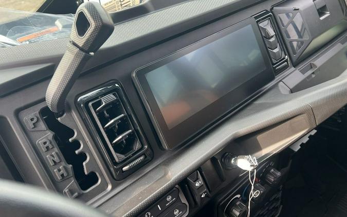 2026 Can-Am Defender MAX LONE STAR CAB HD11